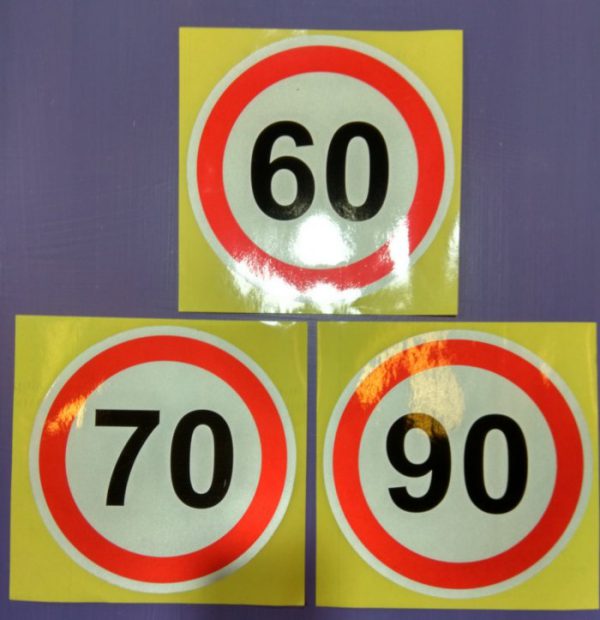 Наклейка знак ограничения скорости 60, 70, 90 км/ч Знаки полосы 